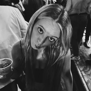 Meet your Posher, Mackenzie